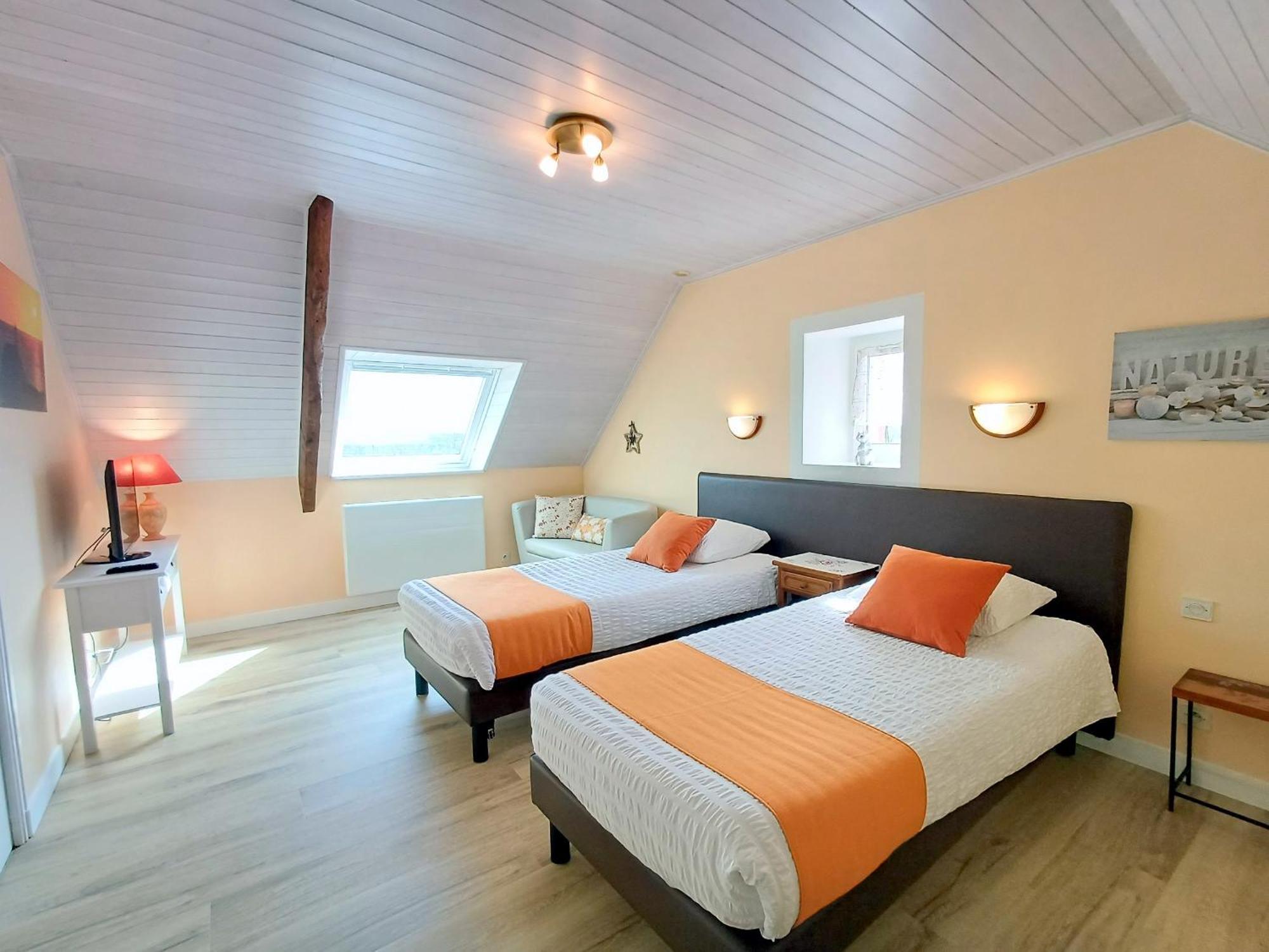 Au calme à 10mn des baies de Douarnenez et Audierne avec cuisine à disposition Mahalon Exterior foto